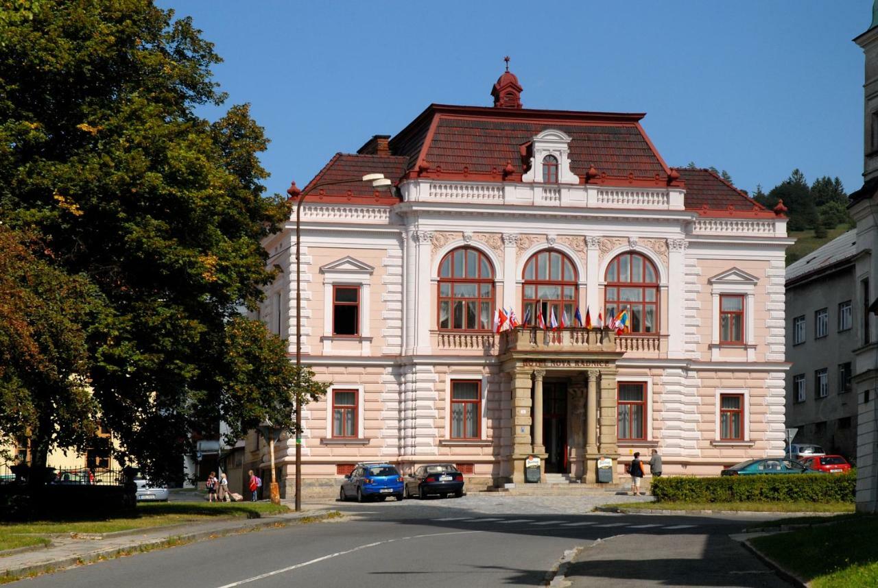 Hotel Nova Radnice Vsetín Exterior foto